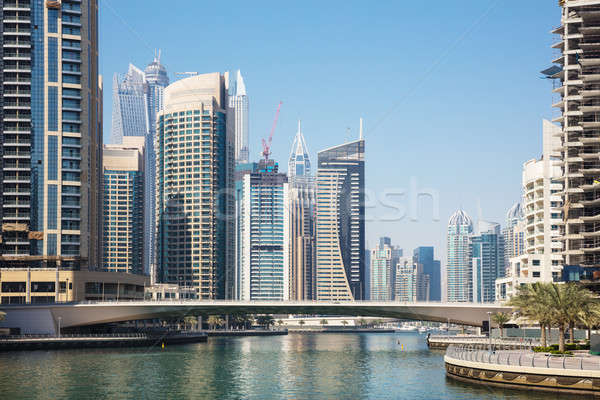 Felhőkarcolók marina modern épületek kerület új Stock fotó © AndreyPopov