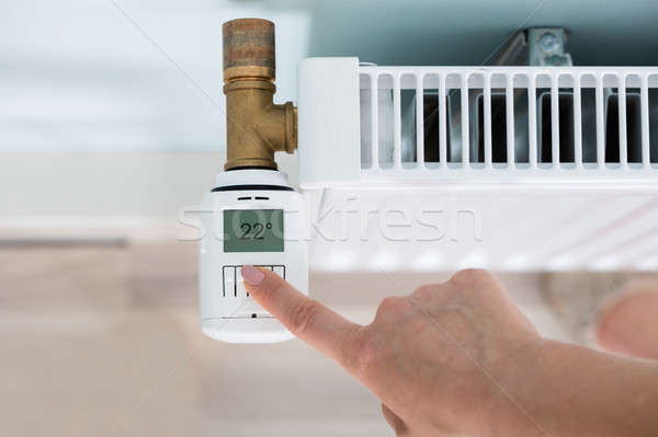 Personne température thermostat vue main [[stock_photo]] © AndreyPopov