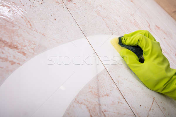 Handen rubberen handschoenen keuken tegels werk Stockfoto © AndreyPopov