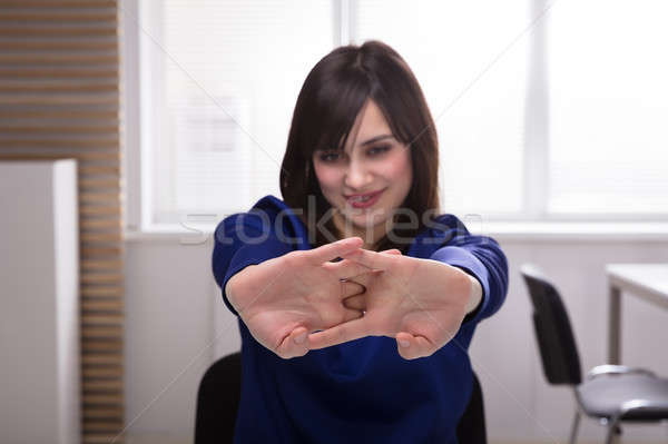 Szczęśliwy kobieta interesu ręce młodych Zdjęcia stock © AndreyPopov