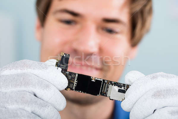 Man circuit board gelukkig Stockfoto © AndreyPopov