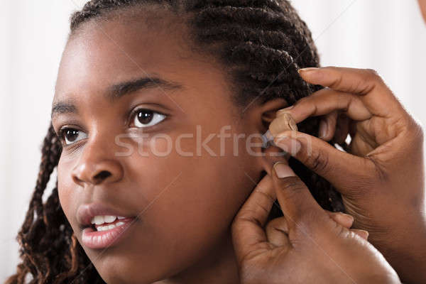 Médecin prothèse auditive oreille médicaux santé [[stock_photo]] © AndreyPopov