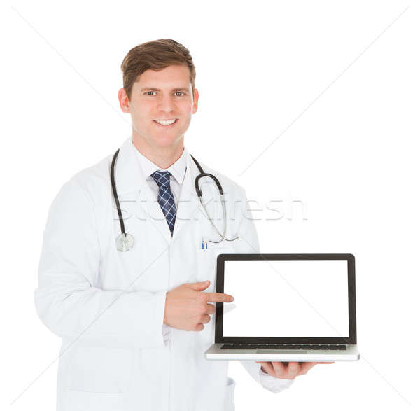 Zdjęcia stock: Mężczyzna · lekarz · laptop · szczęśliwy · biały · uśmiech