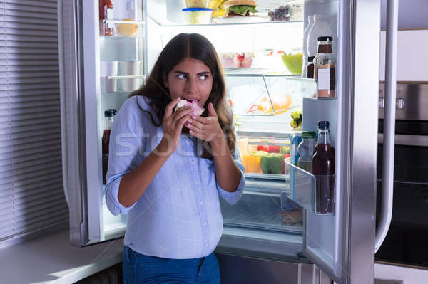 Femme manger tranche gâteau jeune femme [[stock_photo]] © AndreyPopov