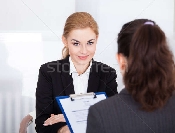 Stockfoto: Zakenvrouw · interview · werk · jonge · vrouwelijke · aanvrager