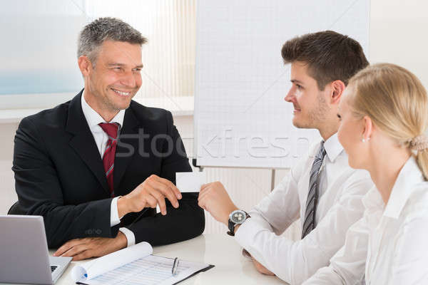 Foto stock: Consultor · cartão · casal · masculino · escritório