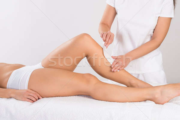 Depilación pierna salón cuerpo pelo cama Foto stock © AndreyPopov