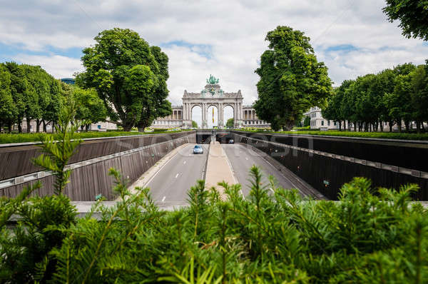 Arch. Bruksela Belgia tunelu lata niebo Zdjęcia stock © anmalkov