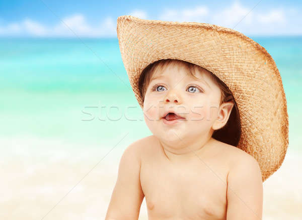 Kicsi meztelen cowboy tengerpart közelkép portré Stock fotó © Anna_Om