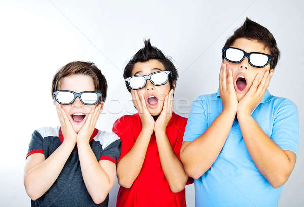 Jungen tragen 3D Film Gläser Stock foto © Anna_Om