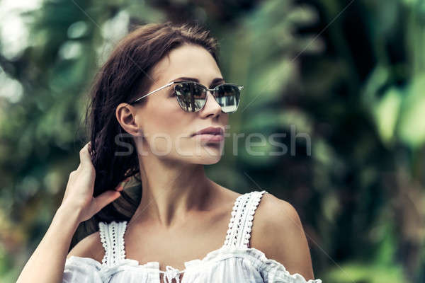 Tropicali brezza ritratto bella donna indossare Foto d'archivio © Anna_Om
