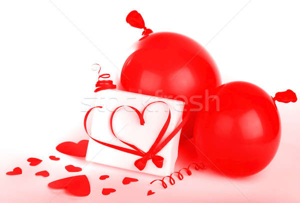 Amor caja de regalo rojo corazones cinta aislado Foto stock © Anna_Om