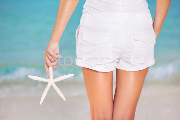 Vacanta de vara înapoi lateral fată în picioare plajă Imagine de stoc © Anna_Om