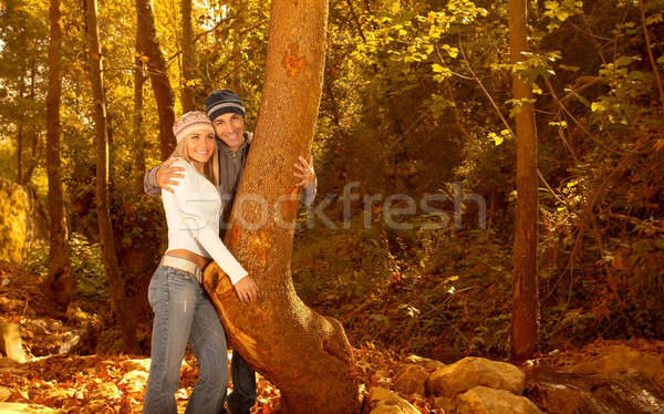 Liebevoll Familie Wald Foto jungen Stock foto © Anna_Om