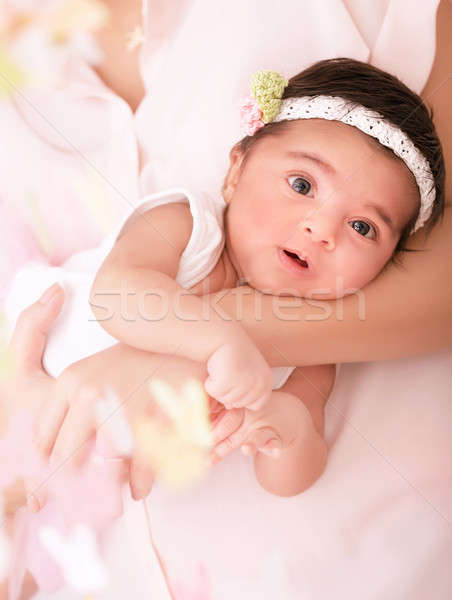 újszülött lány anyák kezek közelkép portré Stock fotó © Anna_Om