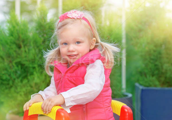 Nina Zona de juegos retrato cute pequeño rubio Foto stock © Anna_Om