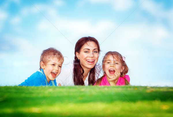 Famille heureuse extérieur jeunes mère deux [[stock_photo]] © Anna_Om