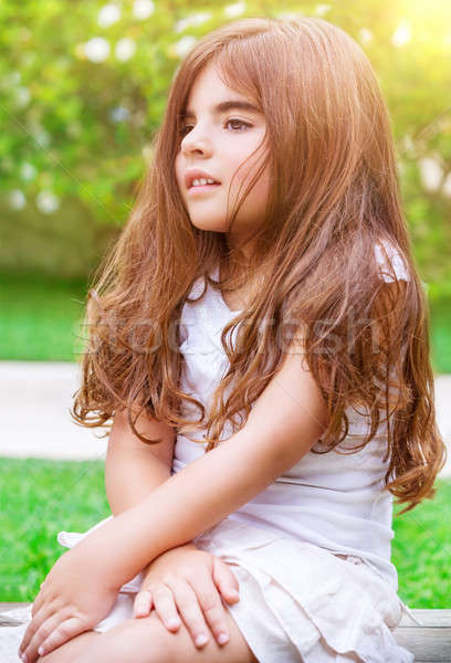 Cute meisje outdoor vergadering heldere Stockfoto © Anna_Om