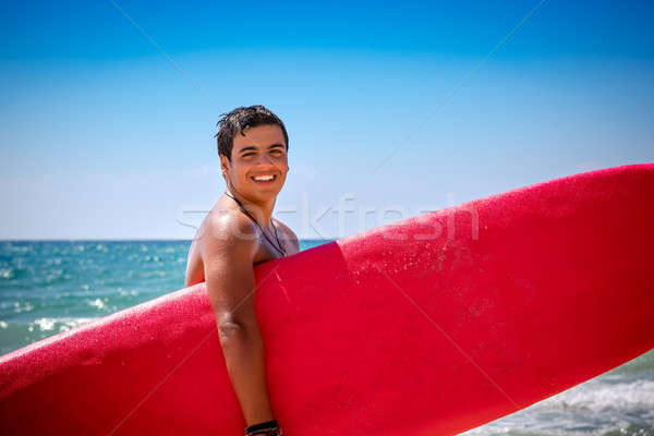 Surfer Strand gut aussehend teen Junge stehen Stock foto © Anna_Om