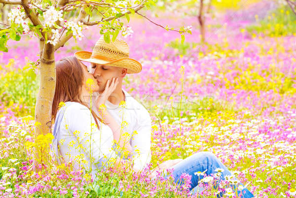 Feliz Pareja besar aire libre jóvenes familia Foto stock © Anna_Om