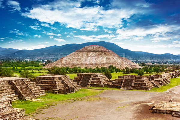 Piramidy Meksyk słońce księżyc martwych starożytnych Zdjęcia stock © Anna_Om