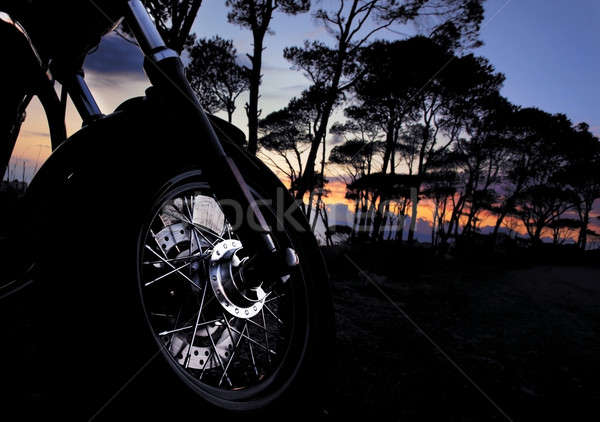 Motocicleta noite quadro pormenor escuro Foto stock © Anna_Om