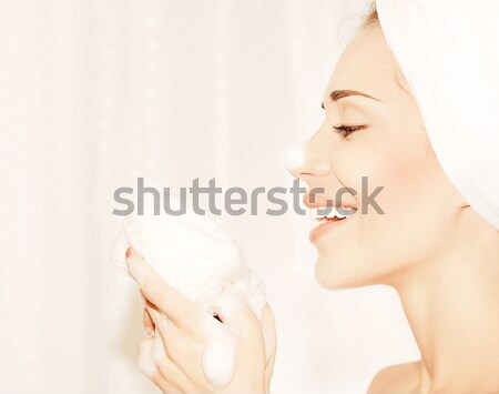 здорового счастливая девушка ванны профиль портрет Сток-фото © Anna_Om
