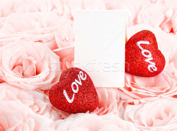 Gyönyörű rózsaszín rózsák ajándékkártya szívek friss Stock fotó © Anna_Om