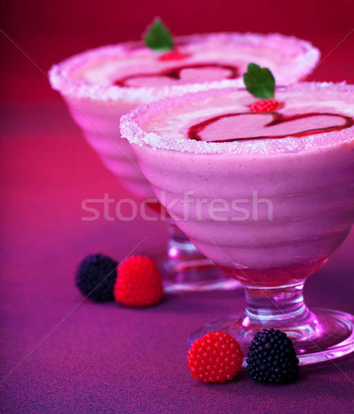 Gustoso foto viola tavola romantica dessert Foto d'archivio © Anna_Om