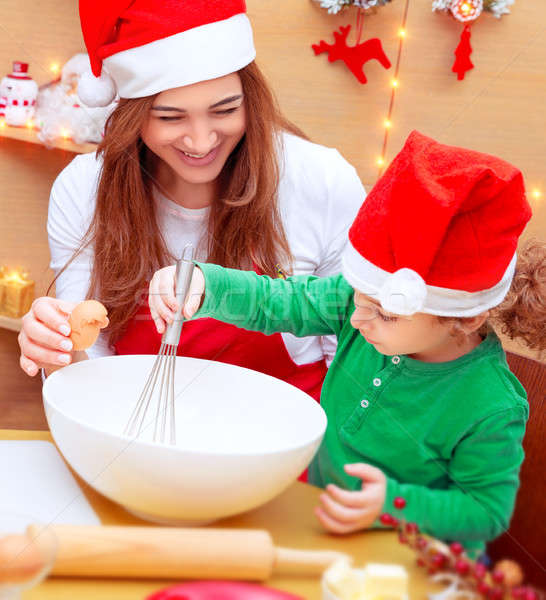 Foto stock: Mãe · filho · natal · bolinhos · casa