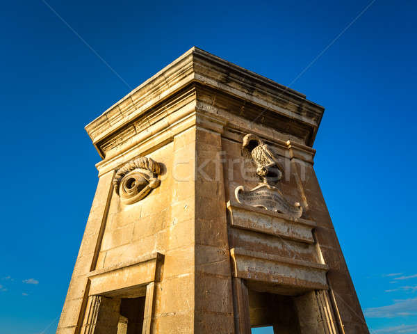 Torre jardines Malta cielo edificio azul Foto stock © anshar