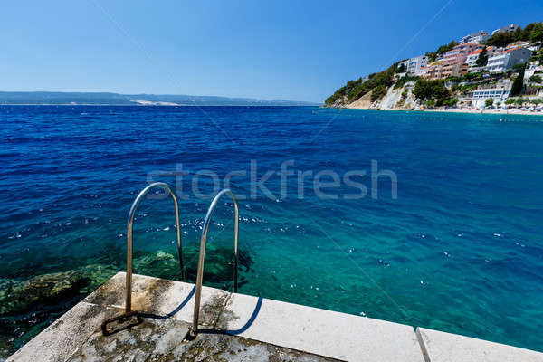 金屬 階梯 海灘 天藍 地中海 海 商業照片 © anshar