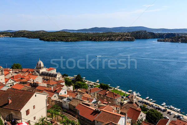 Stockfoto: Panoramisch · kathedraal · stad · huis