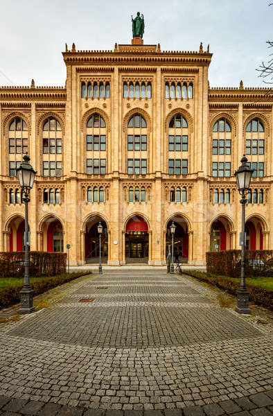Homlokzat kormány épület utca király München Stock fotó © anshar