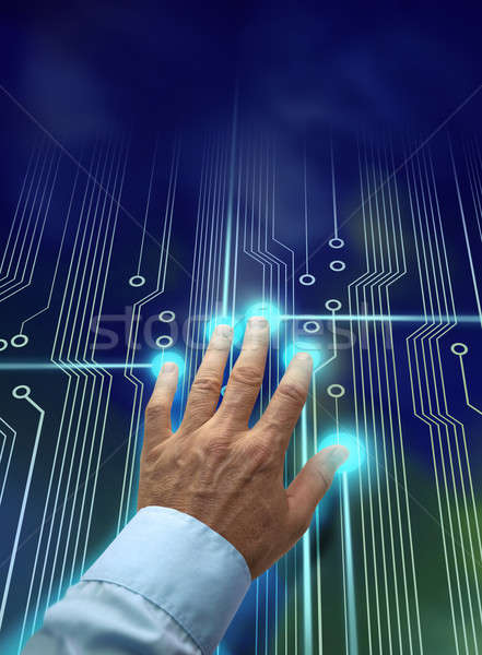 Elektronikus azonosítás férfi kéz áramkör touchpad Stock fotó © Anterovium