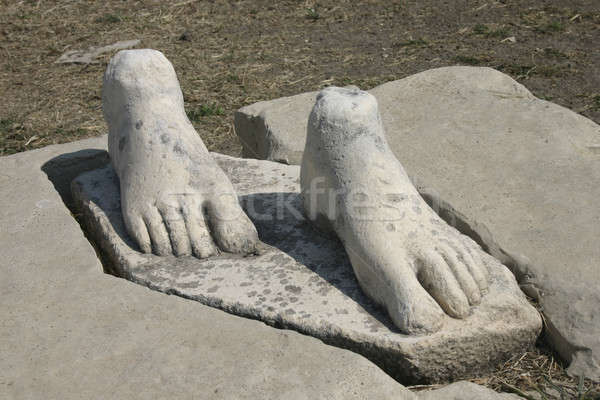 Stone feet pedestal Stock photo © Anterovium