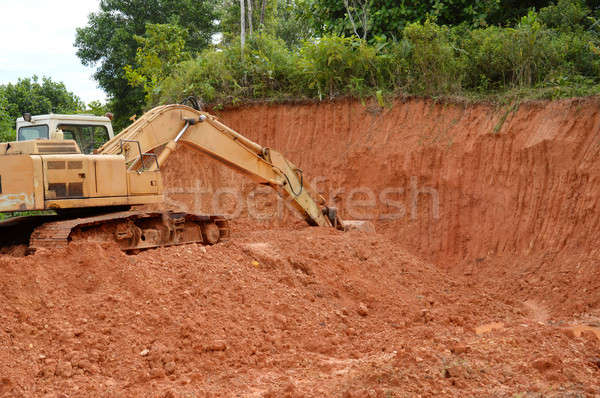 Excavadora colina tierra industria industrial poder Foto stock © antonihalim