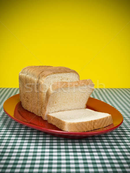 Chleba bochenek serwowane czerwony domu Zdjęcia stock © antonprado