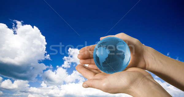 Erde Welt Hände geschützt Schutz Konzepte Stock foto © arcoss