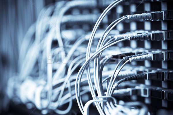 Netzwerk Verbindung erschossen Kabel Router Rechenzentrum Stock foto © aremafoto