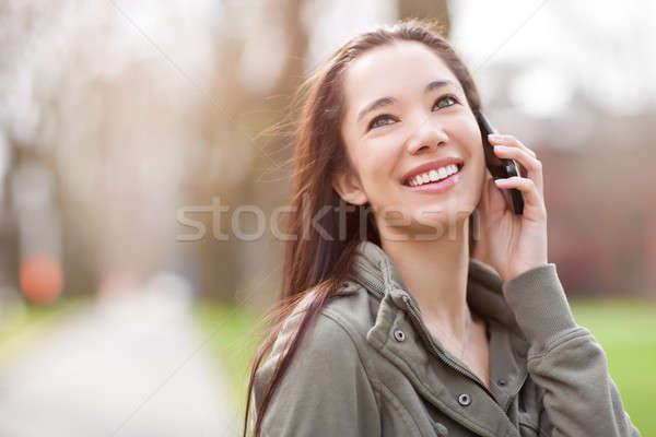 Foto stock: étnicas · estudiante · teléfono · tiro · hablar · belleza