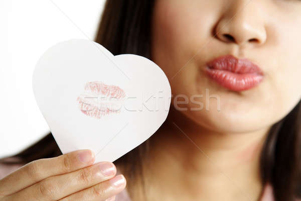 Baiser femme coeur papier [[stock_photo]] © aremafoto