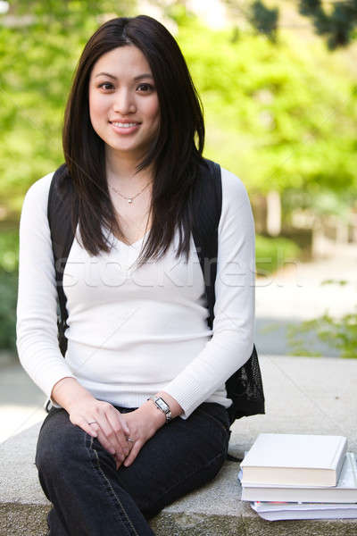 Shot mooie asian campus meisje Stockfoto © aremafoto