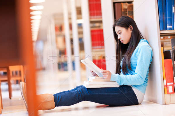 Zdjęcia stock: Asian · portret · studia · biblioteki · kobieta