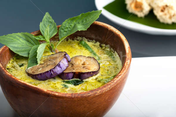 Verde curry vanata fel de mâncare proaspăt tailandez Imagine de stoc © arenacreative