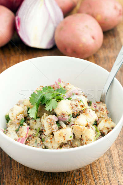 Stockfoto: Kom · aardappelsalade · vers · eigengemaakt · ingrediënten · olijfolie