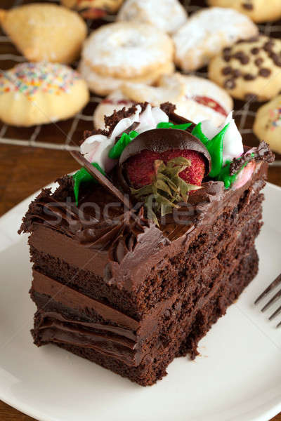 Stock fotó: Csokoládés · sütemény · sütik · olasz · szelet · jeges · virágok