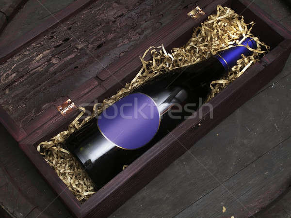 Wina butelki tabeli pić obiedzie czerwony Zdjęcia stock © Ariusz
