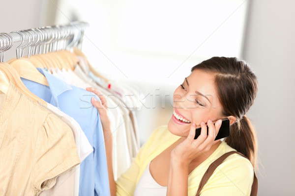 [[stock_photo]]: Shopping · femme · parler · téléphone · joyeux · heureux