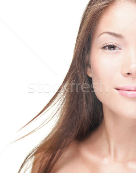 Frumuseţe ingrijirea pielii femeie fata spatiu copie lateral Imagine de stoc © Ariwasabi